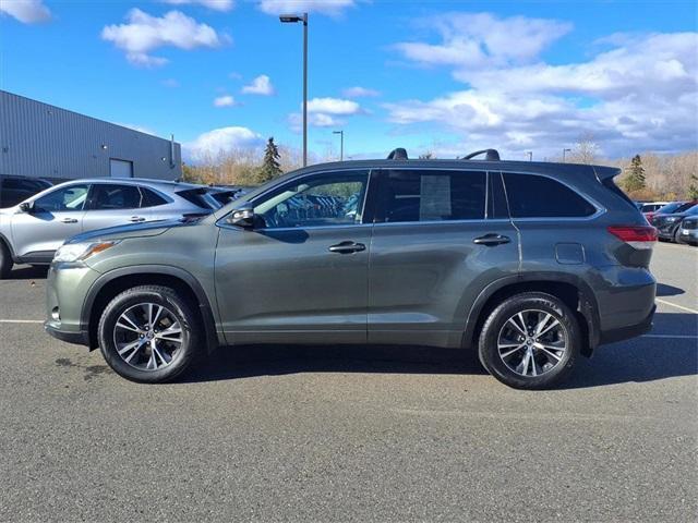 used 2017 Toyota Highlander car, priced at $17,936