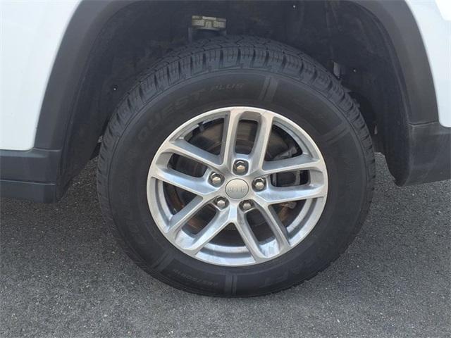 used 2022 Jeep Grand Cherokee L car, priced at $25,099