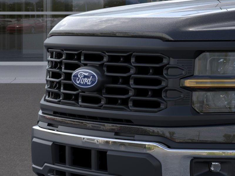new 2025 Ford F-150 car, priced at $42,487
