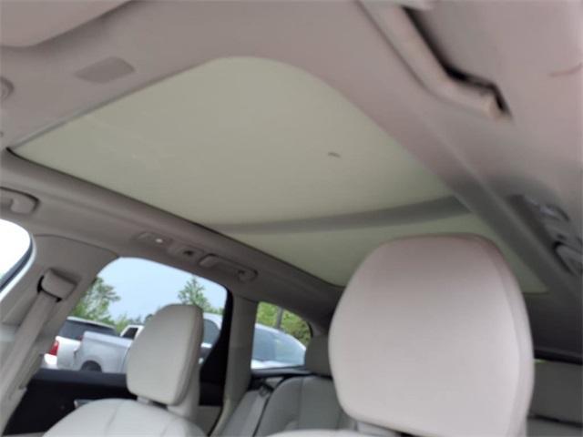 used 2023 Volvo XC60 car, priced at $37,211