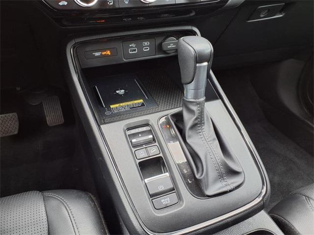 used 2025 Honda CR-V car, priced at $35,102