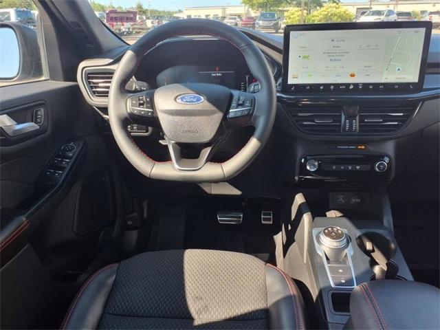 used 2023 Ford Escape car, priced at $26,814