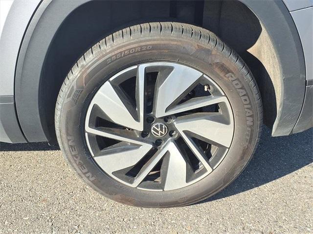 used 2024 Volkswagen Atlas car, priced at $32,928