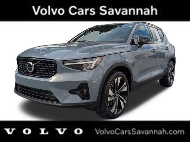 used 2023 Volvo XC40 car, priced at $29,900