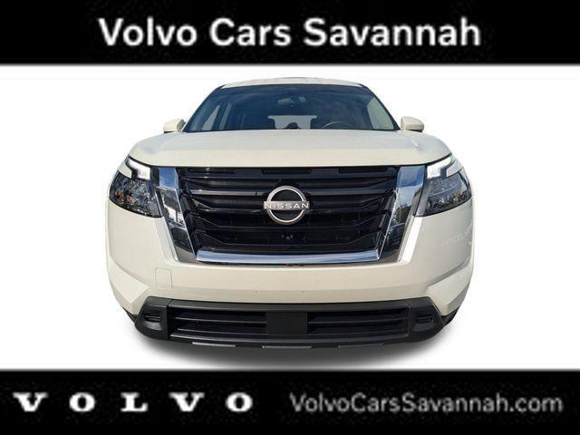 used 2024 Nissan Pathfinder car, priced at $27,990