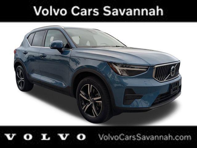 used 2025 Volvo XC40 car, priced at $32,990
