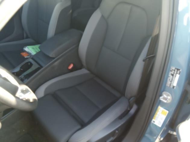 used 2023 Volvo C40 Recharge Pure Electric car, priced at $26,990