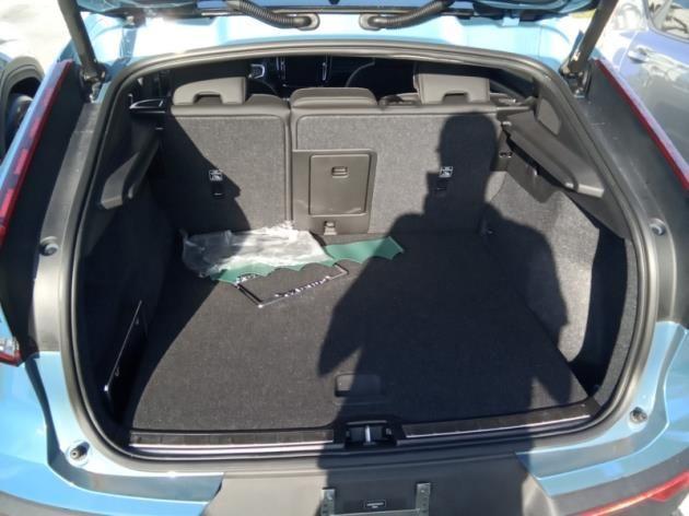 used 2023 Volvo C40 Recharge Pure Electric car, priced at $26,990