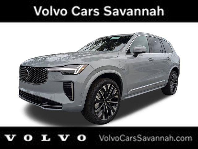 new 2025 Volvo XC90 Plug-In Hybrid car