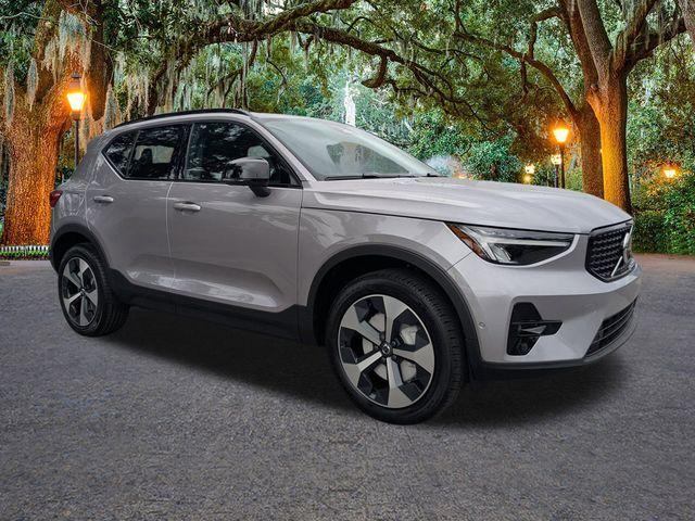 new 2026 Volvo XC40 car