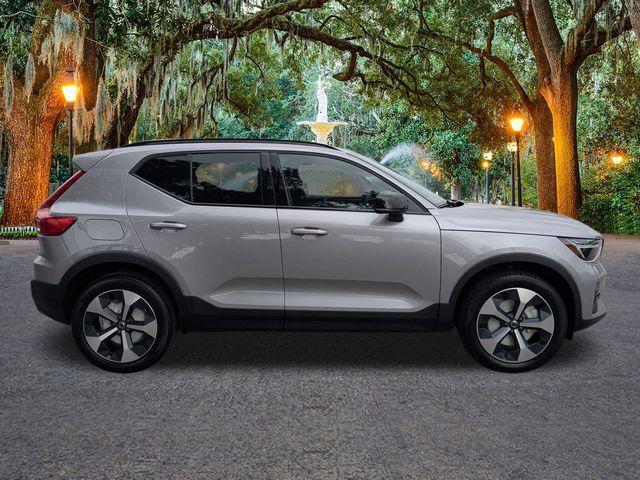 new 2026 Volvo XC40 car