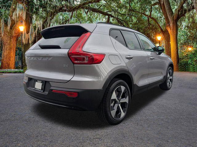 new 2026 Volvo XC40 car