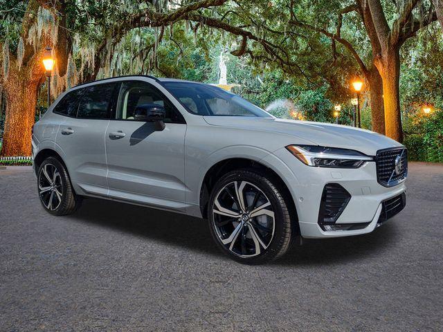 new 2025 Volvo XC60 car