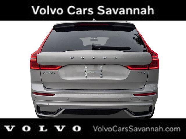 new 2025 Volvo XC60 Plug-In Hybrid car