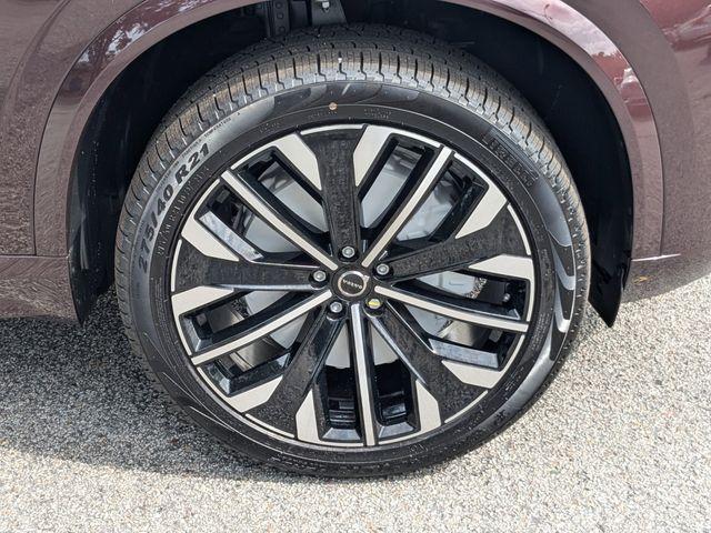 new 2025 Volvo XC90 car