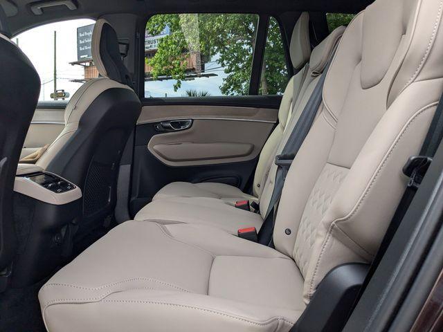 new 2025 Volvo XC90 car