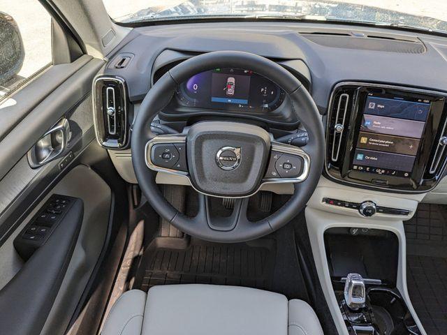 new 2025 Volvo XC40 car, priced at $48,315