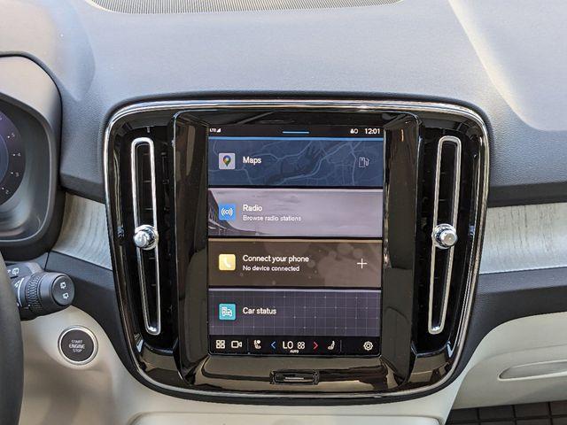 new 2025 Volvo XC40 car, priced at $48,315