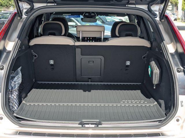 new 2026 Volvo XC60 Plug-In Hybrid car