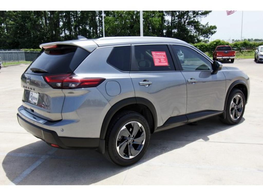 used 2024 Nissan Rogue car, priced at $27,199