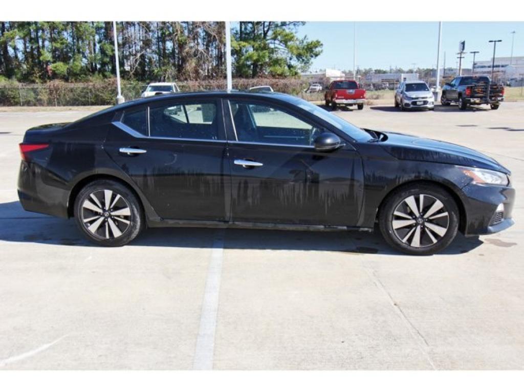 used 2021 Nissan Altima car, priced at $12,500