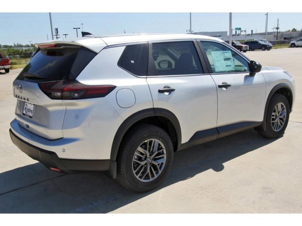 new 2025 Nissan Rogue car, priced at $31,045