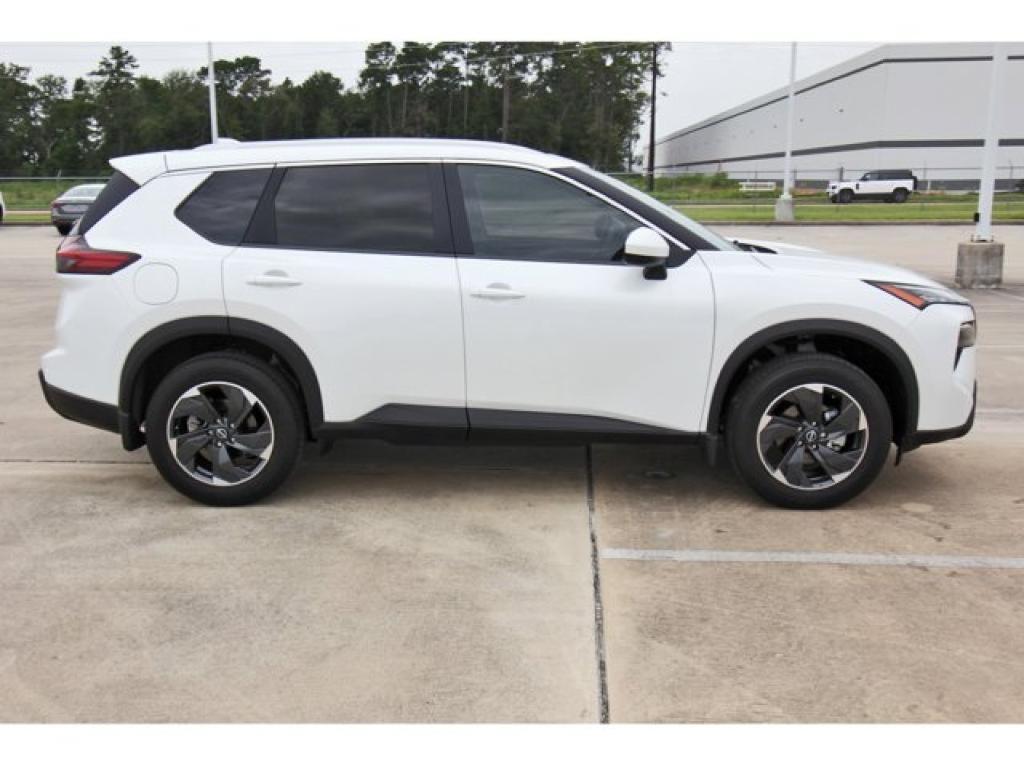 used 2025 Nissan Rogue car, priced at $28,395