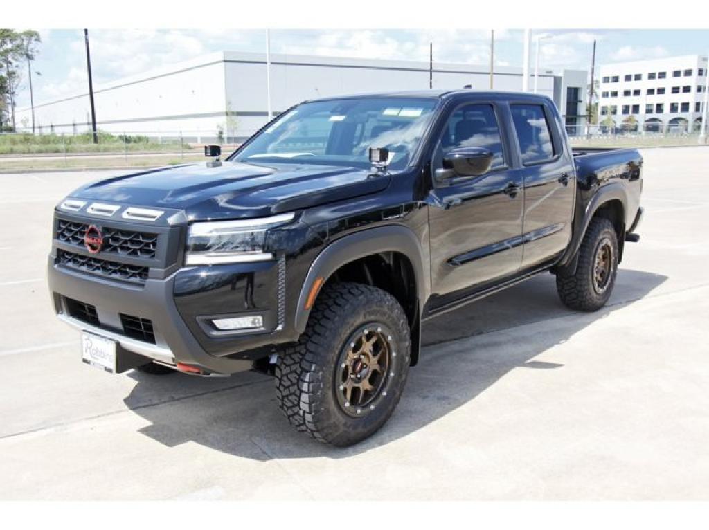 new 2025 Nissan Frontier car