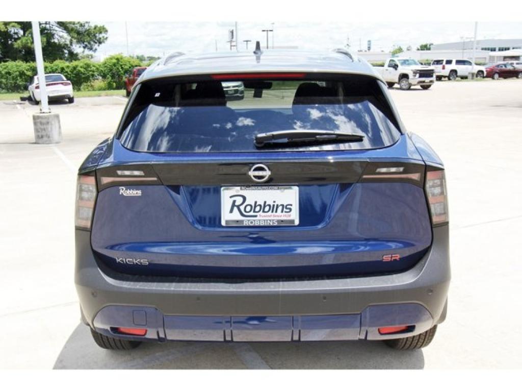 new 2025 Nissan Kicks car, priced at $29,348