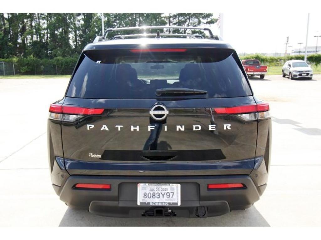 new 2025 Nissan Pathfinder car, priced at $40,114