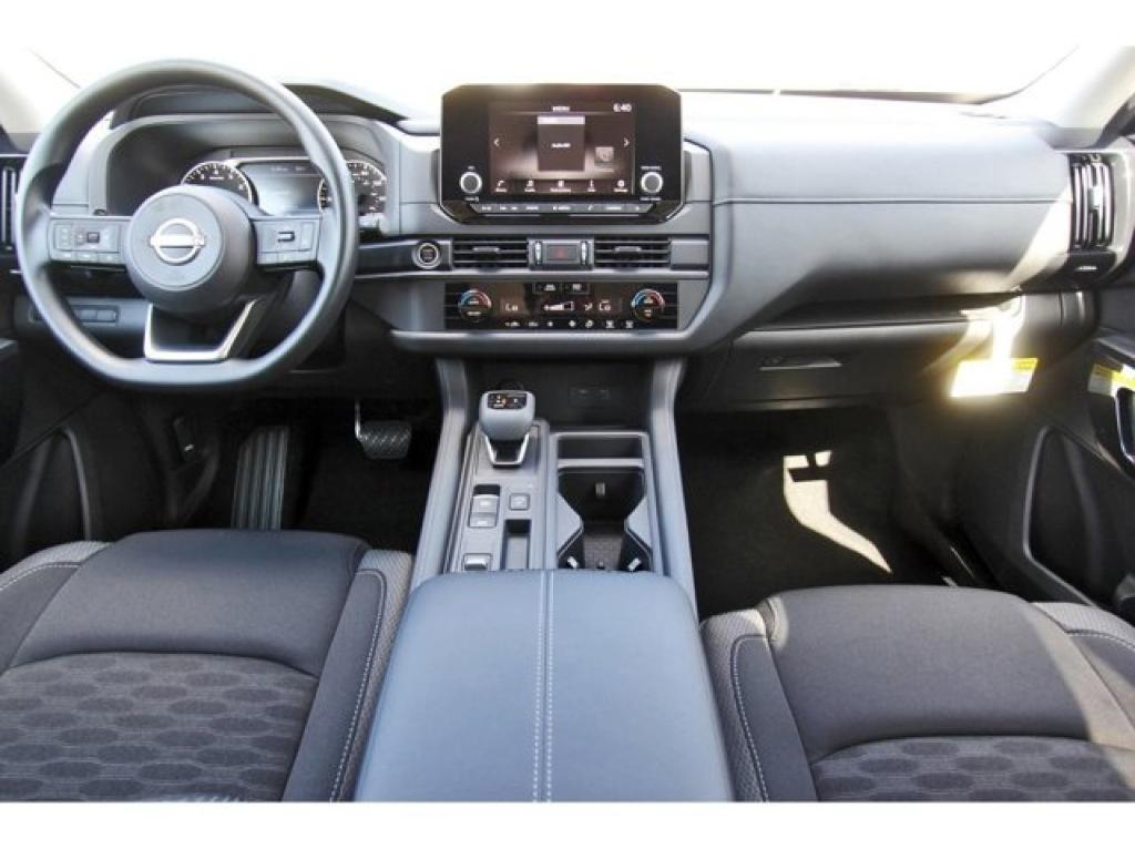 new 2025 Nissan Pathfinder car, priced at $35,207
