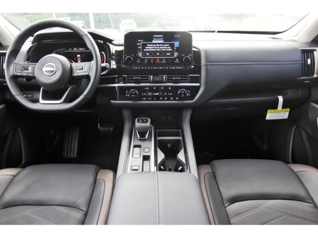 new 2025 Nissan Pathfinder car, priced at $47,872