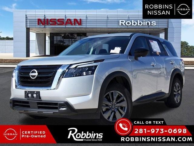 used 2024 Nissan Pathfinder car, priced at $31,410