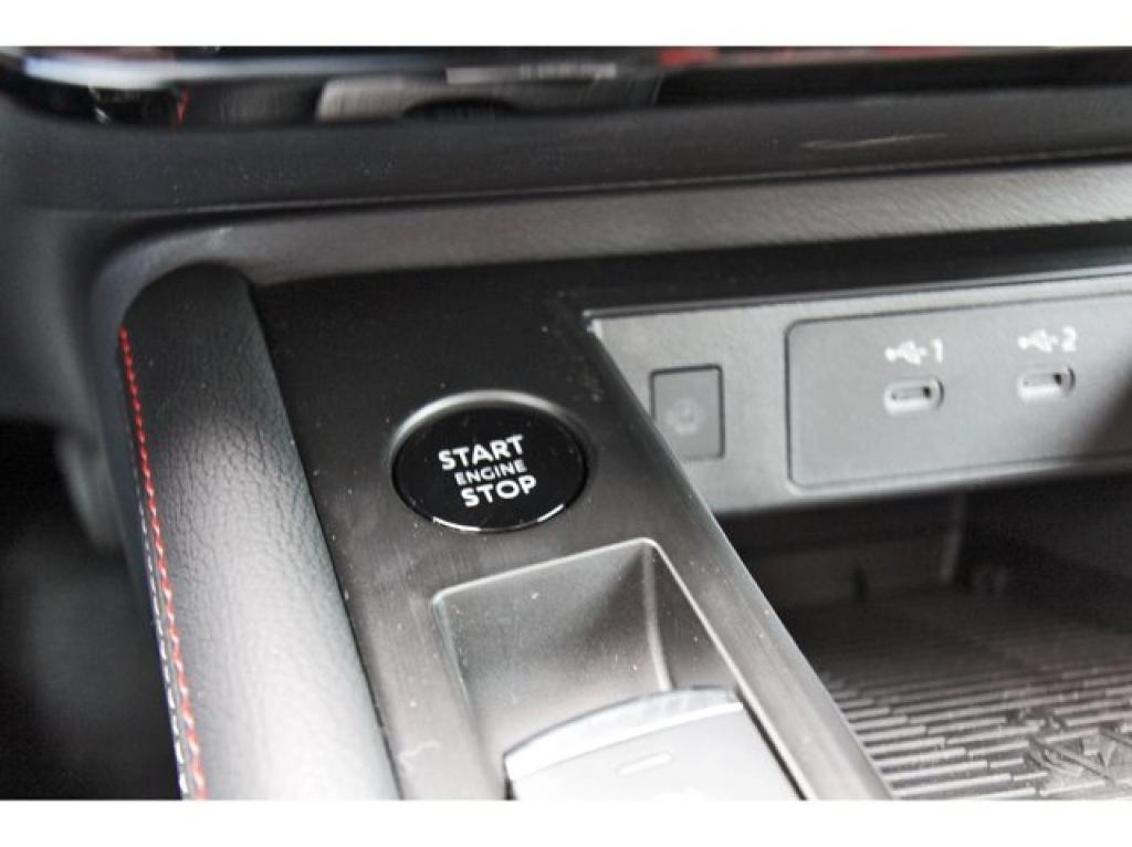 new 2025 Nissan Kicks car, priced at $26,174