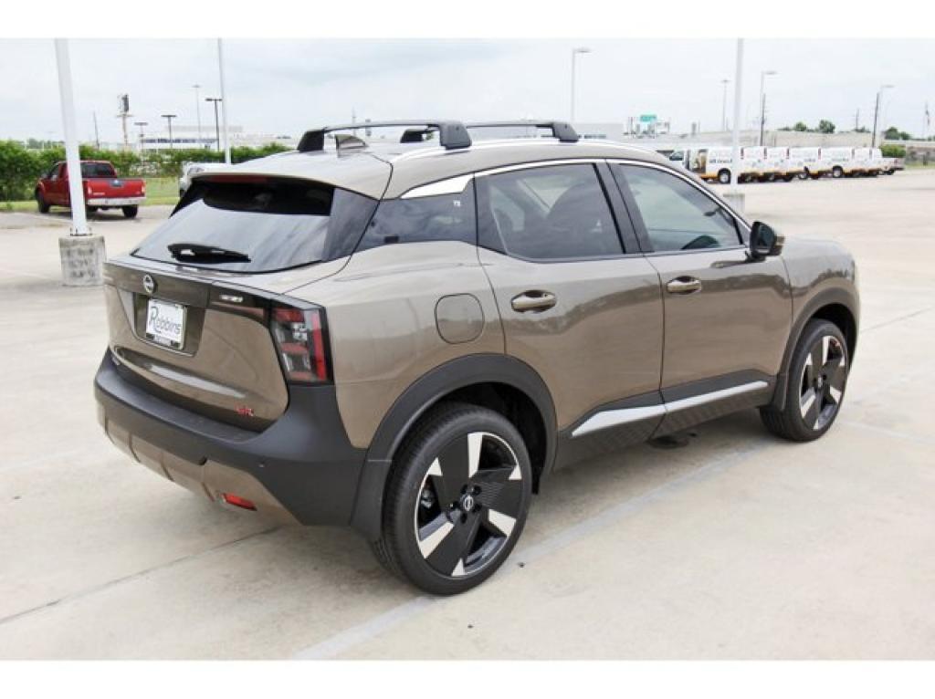 new 2025 Nissan Kicks car, priced at $26,174