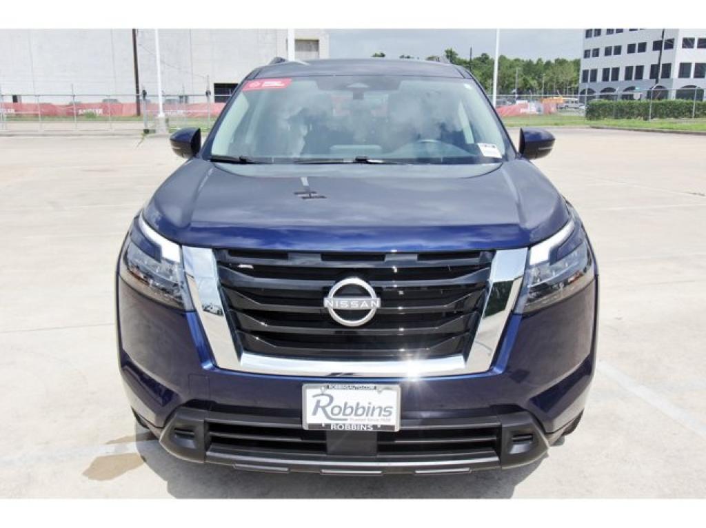 used 2025 Nissan Pathfinder car, priced at $33,991