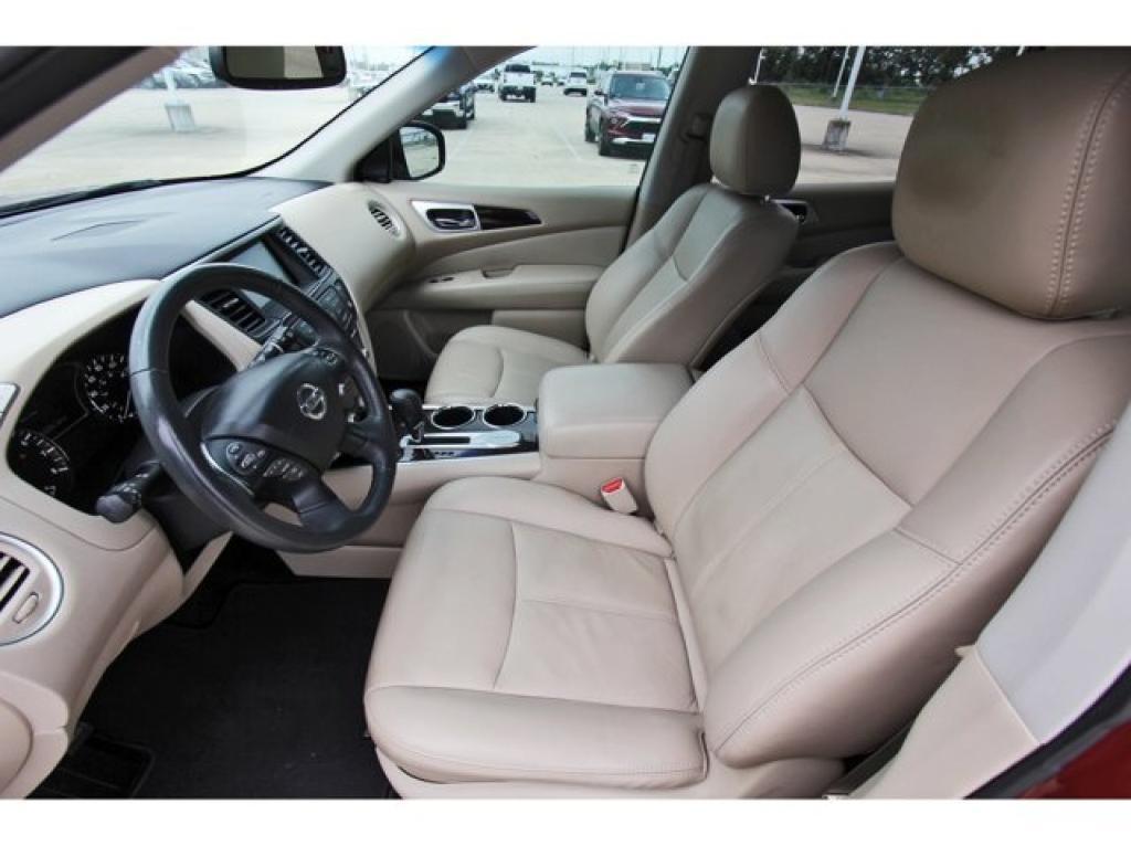 used 2016 Nissan Pathfinder car, priced at $9,135