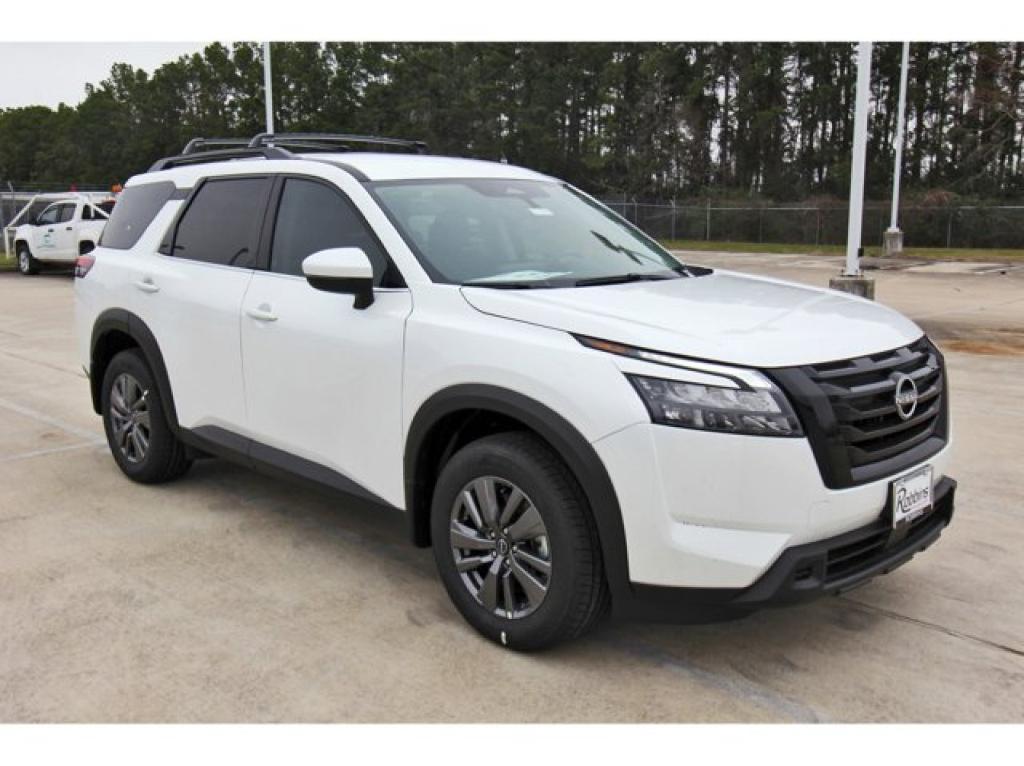 new 2025 Nissan Pathfinder car, priced at $40,514