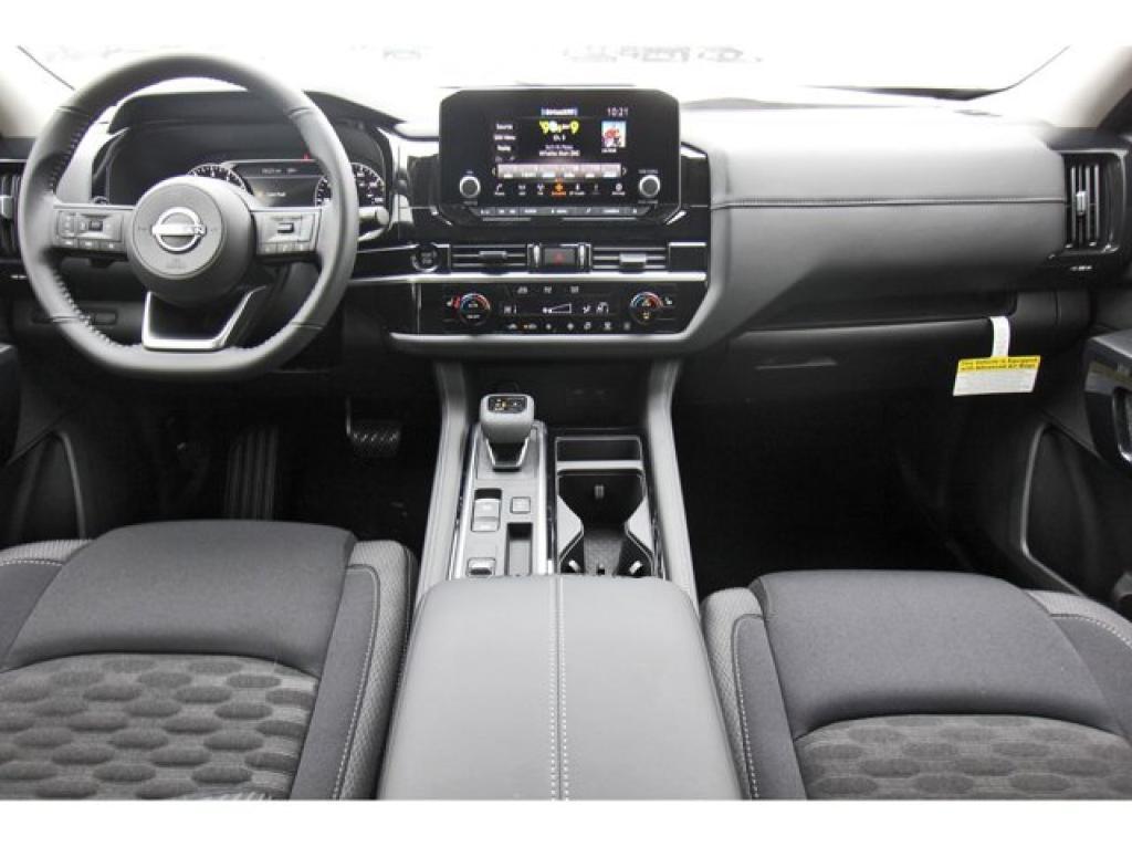 new 2025 Nissan Pathfinder car, priced at $40,514