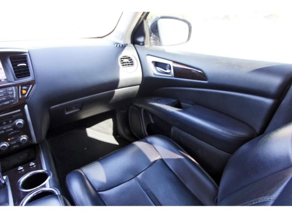 used 2015 Nissan Pathfinder car, priced at $8,956