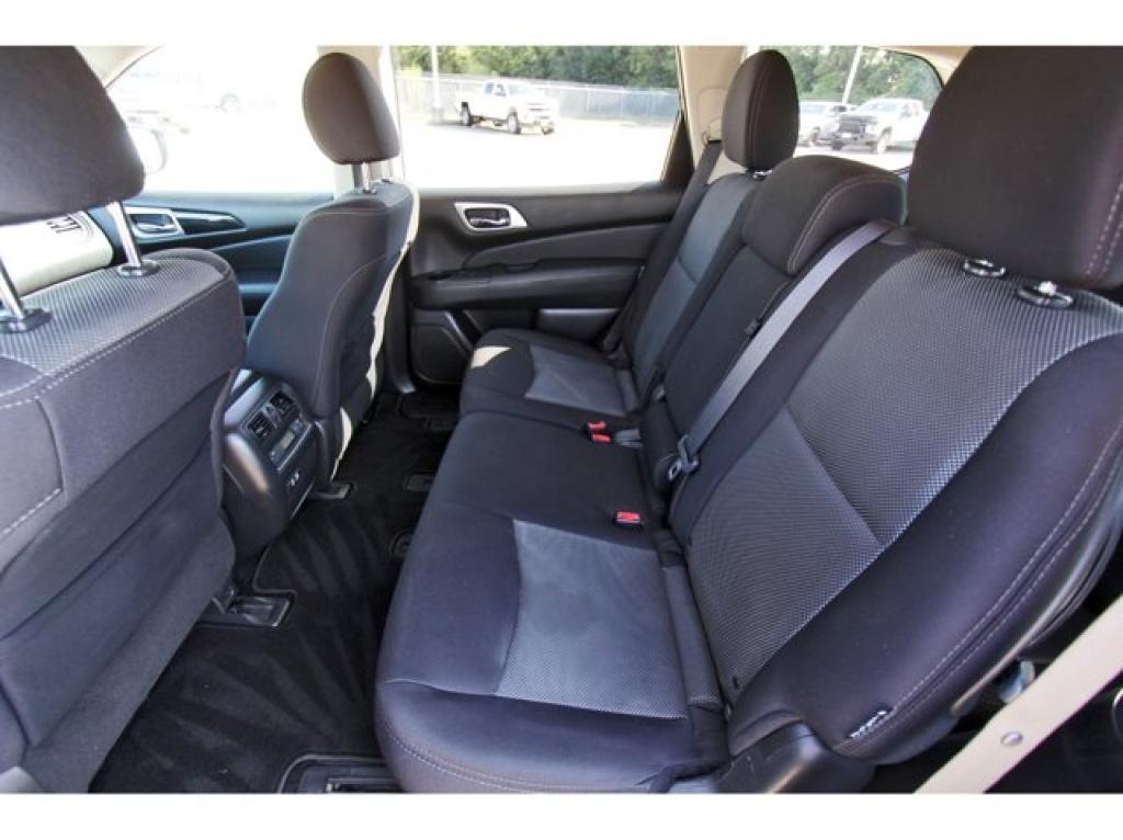 used 2020 Nissan Pathfinder car, priced at $17,277