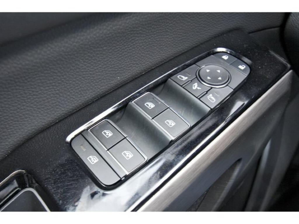 new 2025 Nissan Pathfinder car, priced at $46,465