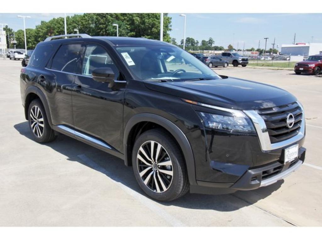new 2025 Nissan Pathfinder car, priced at $46,465
