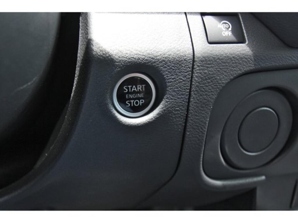 new 2025 Nissan Frontier car, priced at $31,824