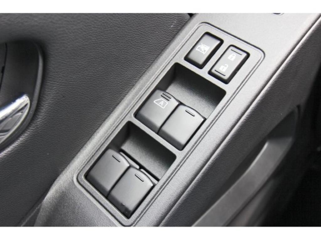 new 2025 Nissan Frontier car, priced at $31,824