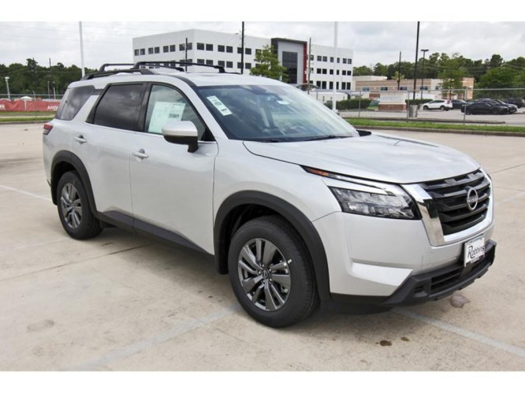 new 2025 Nissan Pathfinder car, priced at $40,114