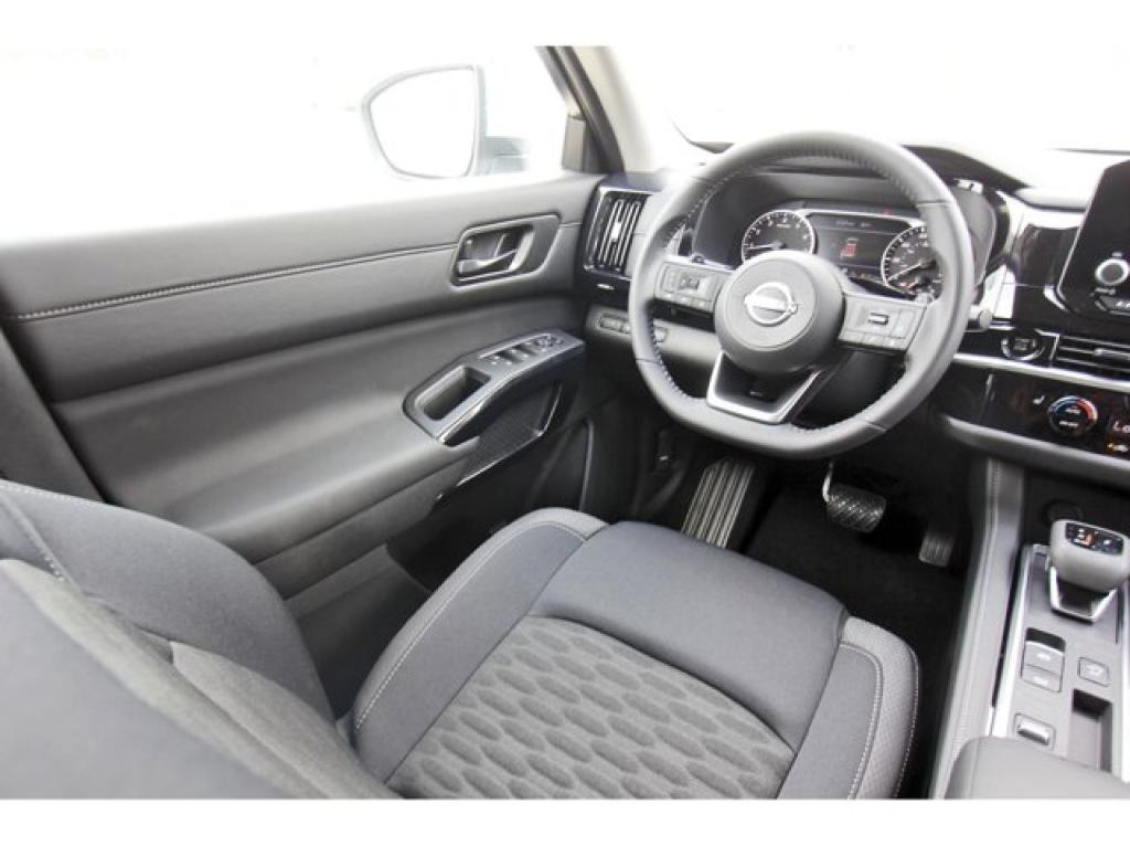 new 2025 Nissan Pathfinder car, priced at $42,140