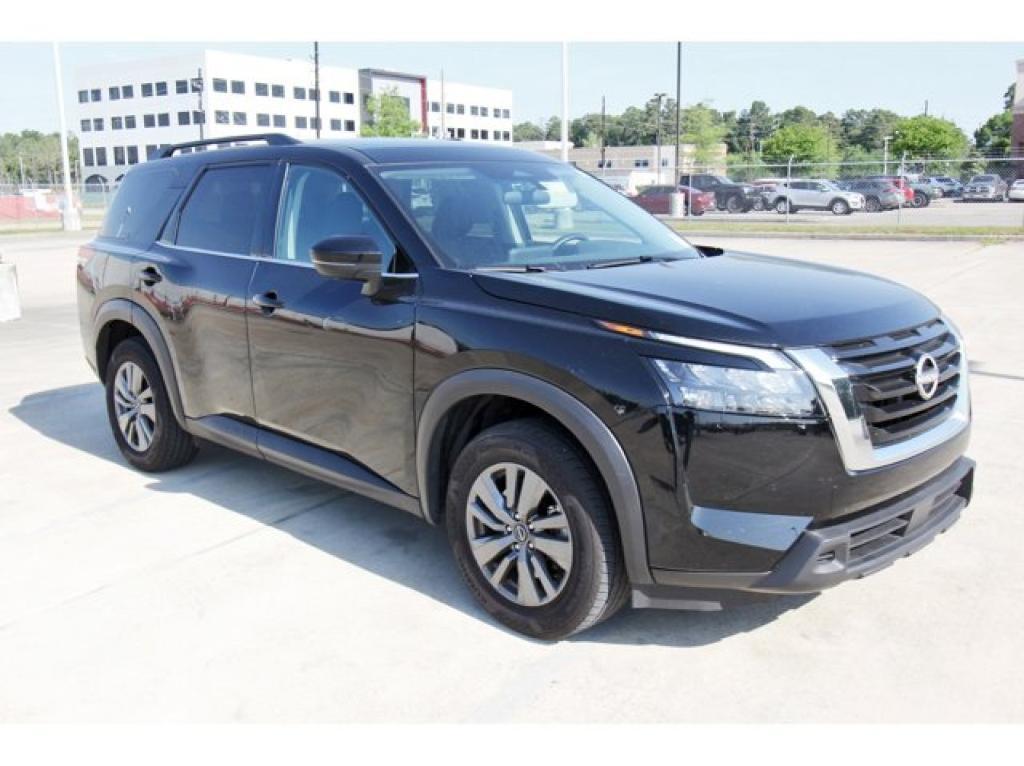 used 2024 Nissan Pathfinder car, priced at $29,159