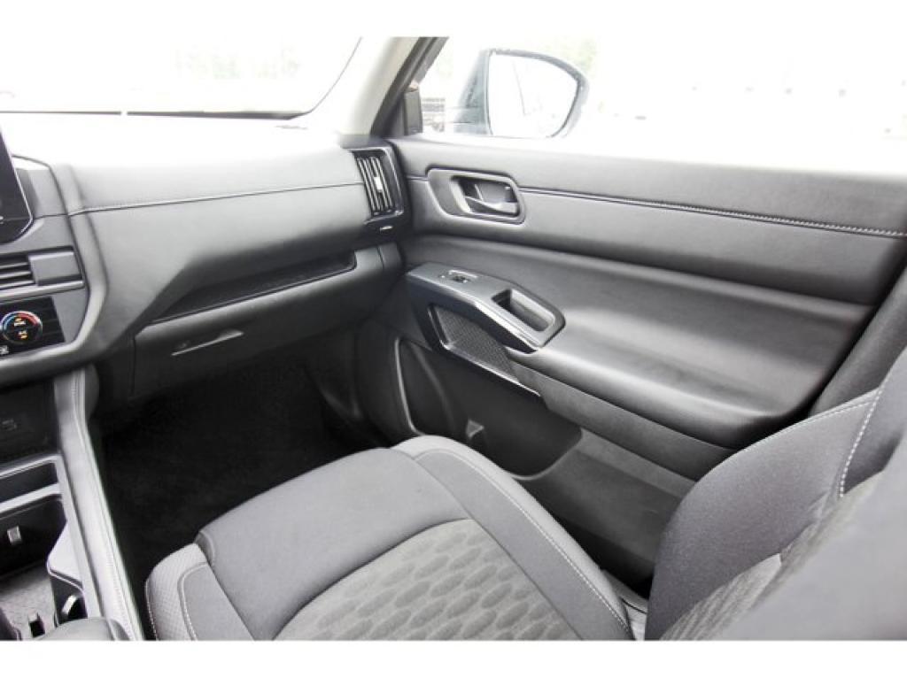 used 2024 Nissan Pathfinder car, priced at $28,100