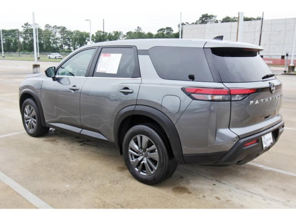 used 2024 Nissan Pathfinder car, priced at $28,100